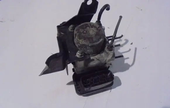 Toyota RAV 4 (XA20) ABS Pump