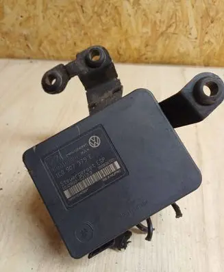 Audi A3 S3 8P ABS Pump 1C0907379E 00006065D5 10096003133