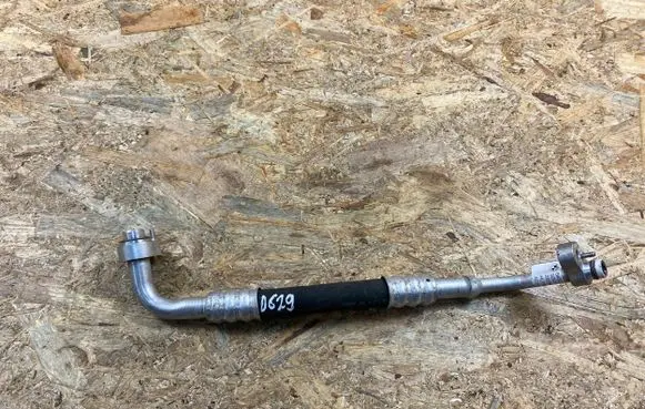 BMW i3 Air conditioning (A/C) pipe/hose 9291145
