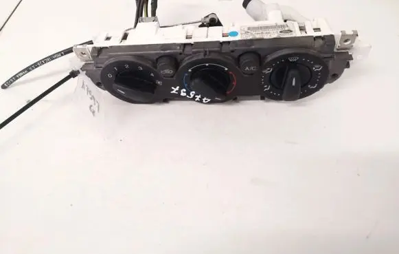 Ford Focus Climate control unit 3m5t19980ad 3m5t-19980-ad