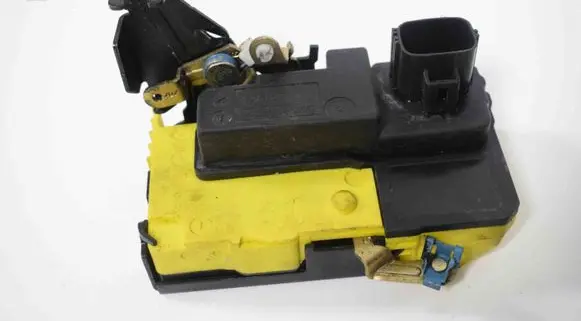 Volvo S60 Coupe door lock (next to the handle) 8650545