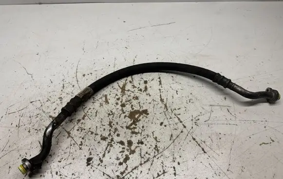 Volvo S80 Air conditioning (A/C) pipe/hose 31332152