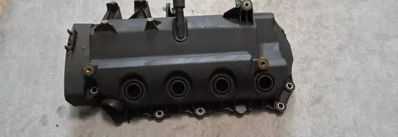 Renault Clio II Rocker cam cover 8200331491
