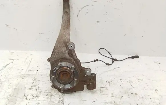 Jaguar XF X250 Front wheel hub spindle knuckle