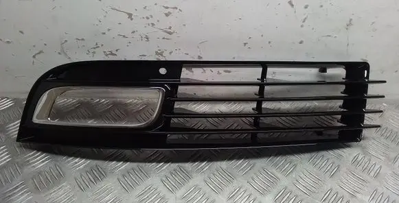 Audi A8 S8 D3 4E Front bumper lower grill 4E0807681