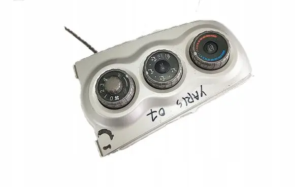 Toyota Yaris Climate control unit 554060D190