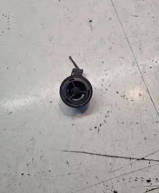 Front door high frequency speaker