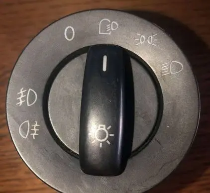Volkswagen PASSAT B6 Light switch 1K0941431N