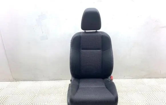 Honda Civic IX Front passenger seat 