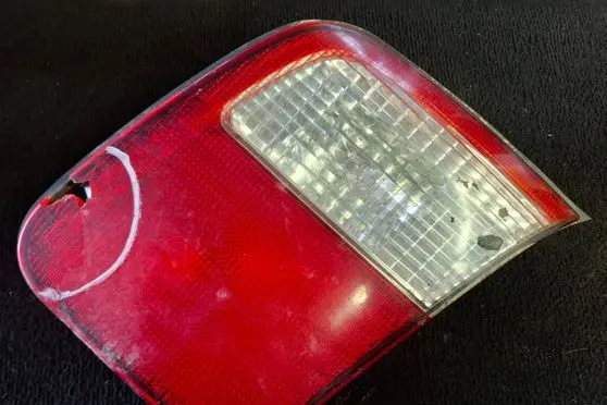 Subaru Forester SF Tailgate rear/tail lights 1SA921