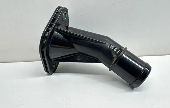 KIA Ceed Thermostat housing 256312B051