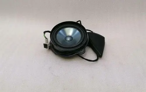 Mercedes-Benz CLS C219 Front door high frequency speaker A2198200102