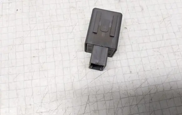 Nissan Almera N16 Other relay 24330C9900