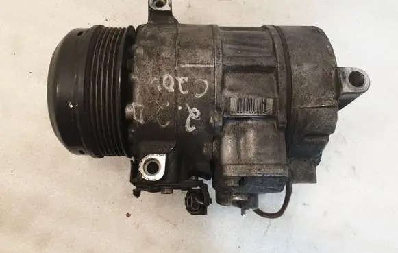 Mercedes-Benz C W204 Air conditioning (A/C) compressor (pump) 6SBU16C 09P16090 4472807090