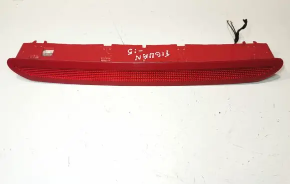 Volkswagen Tiguan Third/center stoplight 1K6945097G