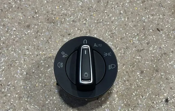 Volkswagen Tiguan Allspace Light switch 3CN941431A