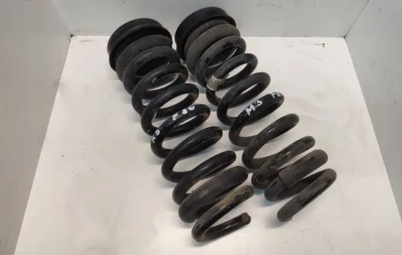 BMW M3 F80 Rear coil spring 