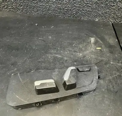 BMW 4 F32 F33 Seat control switch 9382467