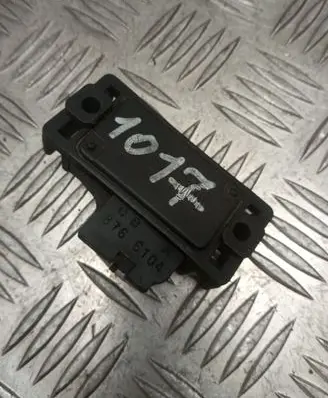 Volvo S40, V40 Air pressure sensor 8766104