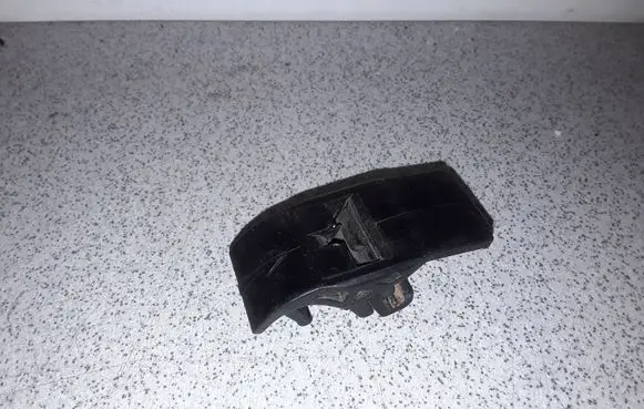 BMW 3 E36 Radiator mount bracket 17111723341