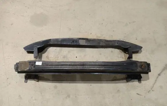 Volkswagen Touran I Front bumper cross member 