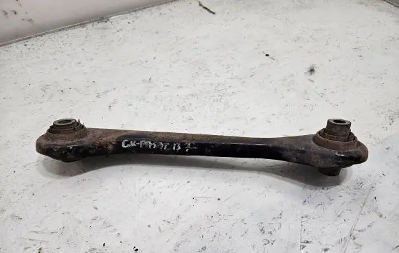 Volkswagen PASSAT B7 Rear control arm