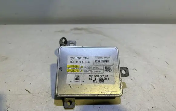 Porsche Macan (95B) Headlight ballast module Xenon W003T21871 99161832303 6913112599