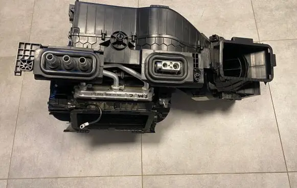 BMW X5 E70 Interior heater climate box assembly 64119127184