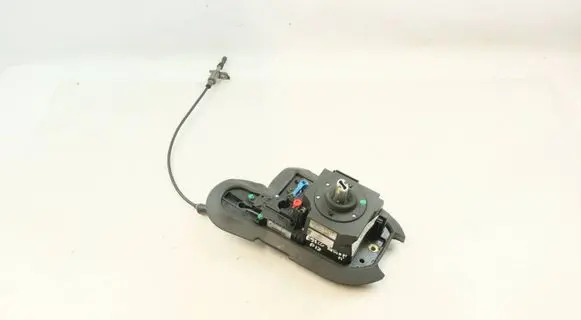 BMW 3 E92 E93 Gear selector 9213647 61319213647 033815003