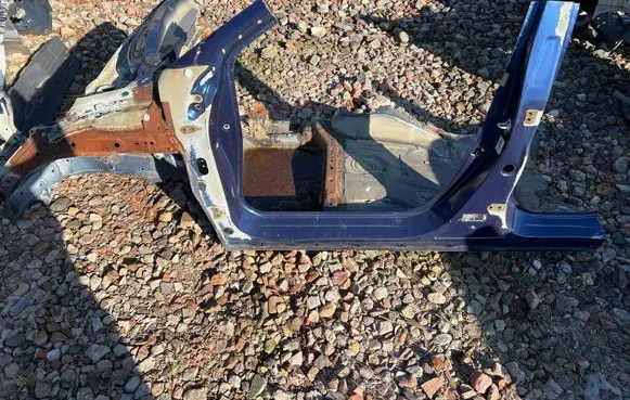 Front quarter panel