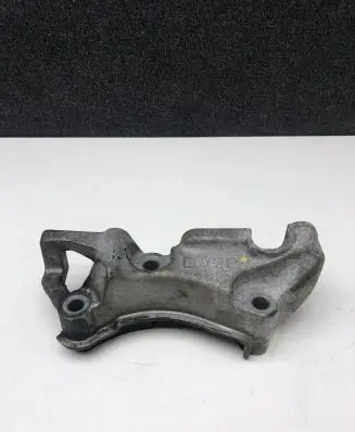 Citroen C4 II Picasso Engine mounting bracket 9673585780