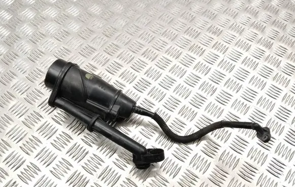 Opel Astra J Oil breather separator 55575980 565581915