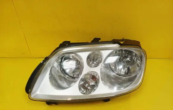 Volkswagen Touran I Headlight/headlamp 1T0941005F