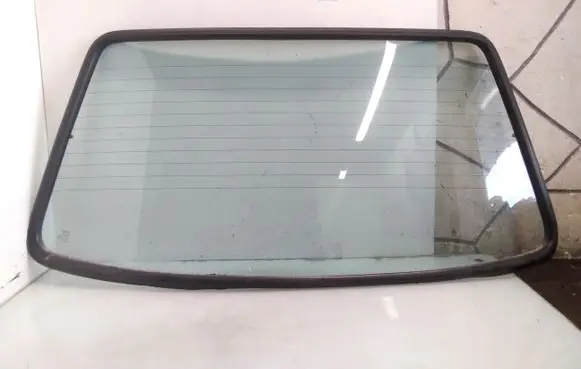 Audi 80 90 B2 Rear windscreen/windshield window 43R001010