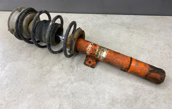 BMW 3 E90 E91 Front shock absorber with coil spring 87501084R