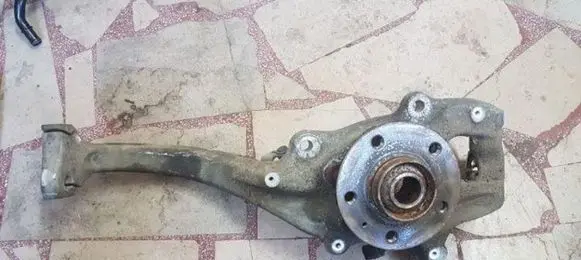 Audi A4 S4 B8 8K Front wheel hub spindle knuckle 8K0407257G