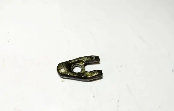 Renault Laguna II Fuel Injector clamp holder