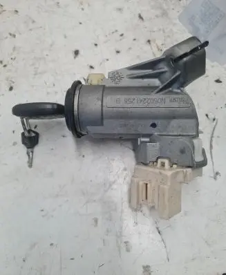 Toyota Yaris Ignition lock N0502241256B