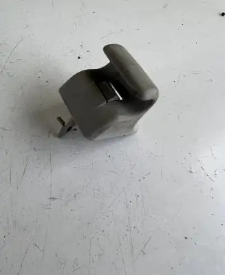 Hyundai Santa Fe Sun visor clip/hook/bracket 