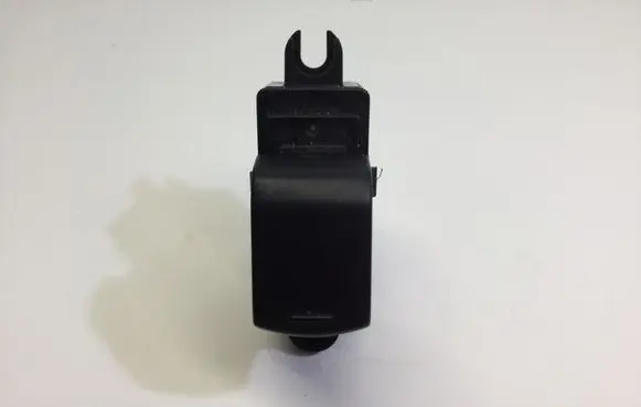 Nissan Qashqai Electric window control switch 25411JD000