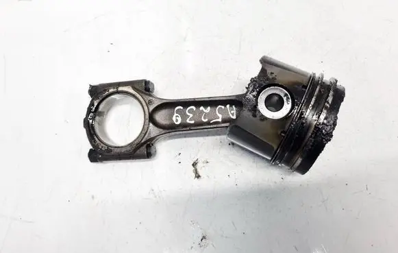 Citroen C5 Piston with connecting rod