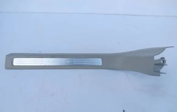 Volvo S90, V90 Front sill trim cover 31377617