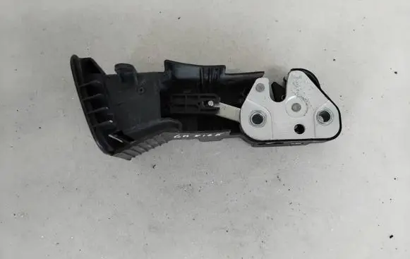 Hyundai i30 Seat back rest lock catch 