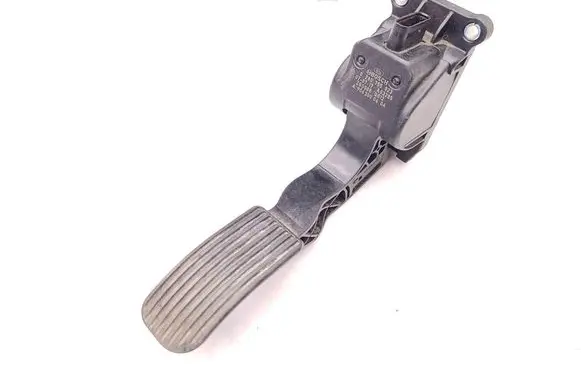 Mercedes-Benz Sprinter W906 Accelerator throttle pedal A9063000404 0280755023 ZGS008Q012