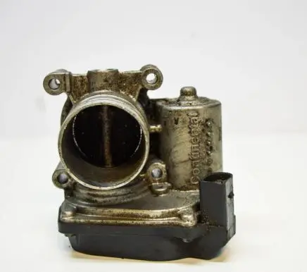 Volkswagen Polo Throttle valve 03D133062F