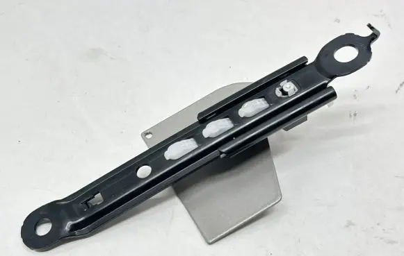 Toyota Land Cruiser (J150) Seat belt adjustment rail 7320012070 E563003