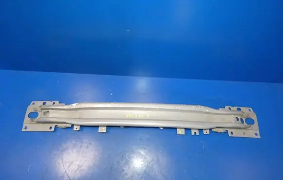 Volvo V60 Front bumper cross member 31349057