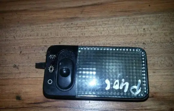 Peugeot 406 Front seat light