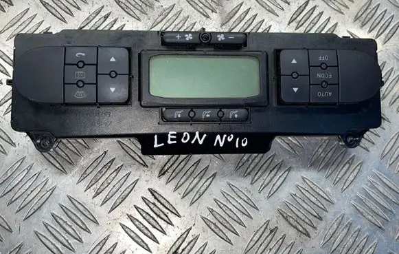 Seat Leon (1P) Climate control/heater control trim 231105 000p193