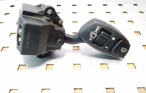 BMW 5 E60 E61 Wiper control stalk 6924106A 01206100